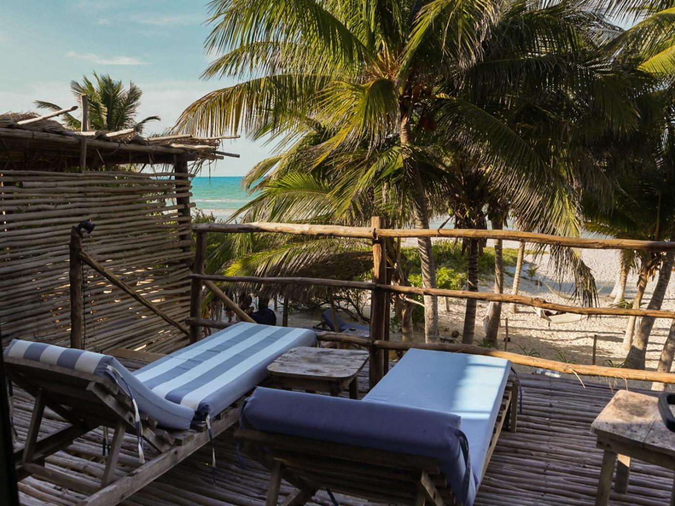 Casa Mate Beachfront Houses El Cuyo Exterior photo